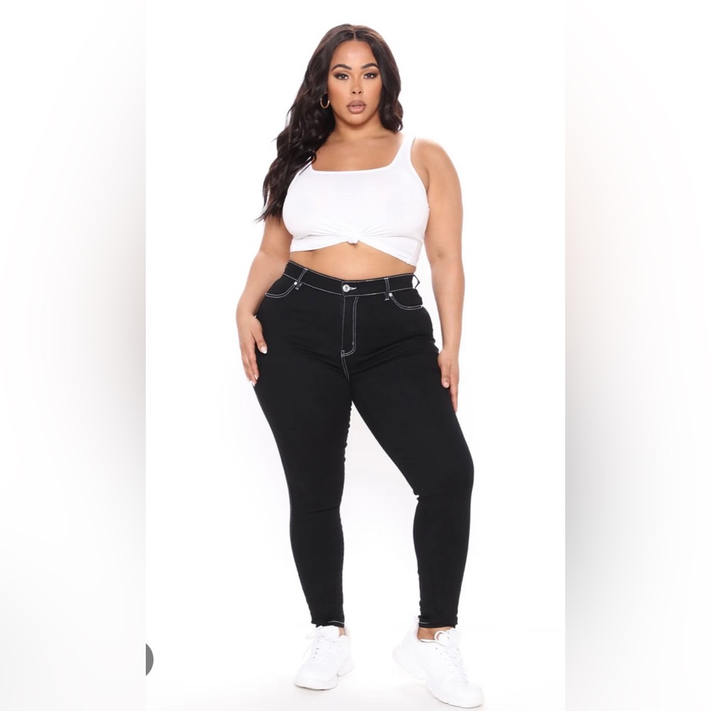 14 Plus NWOT Fashion Nova Tawnya High Waisted Stretch Jeans